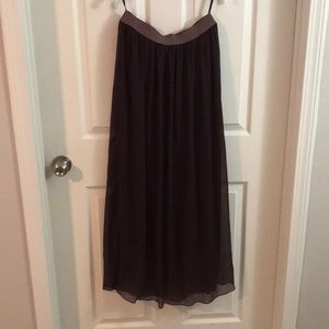 United colors of Benton’s burgandy long maxi skirt